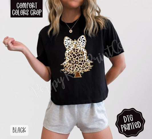 Leopard Christmas Tree Cropped Comfort Colors Tee, Trendy Holiday Tshirt for Women