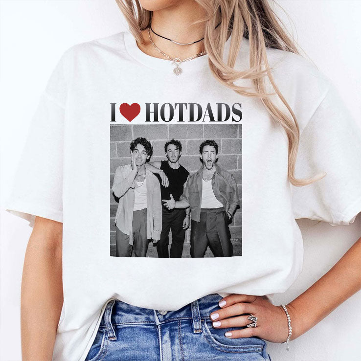 Love Hot Dads Jonas Brothers T Shirt