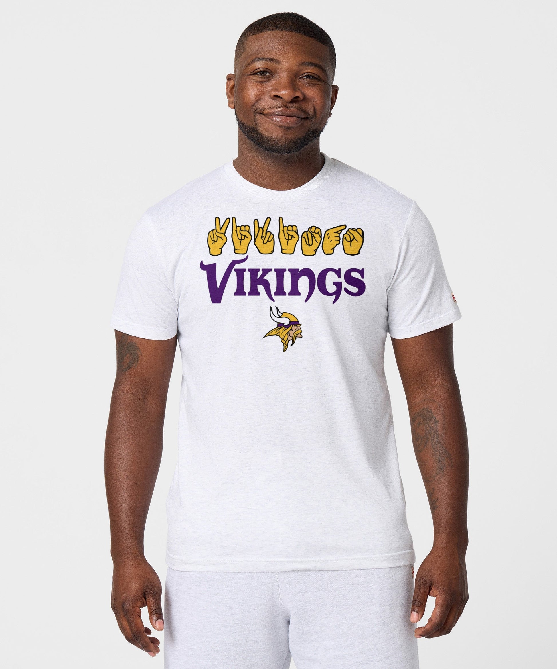 Love Sign x Vikings ASL