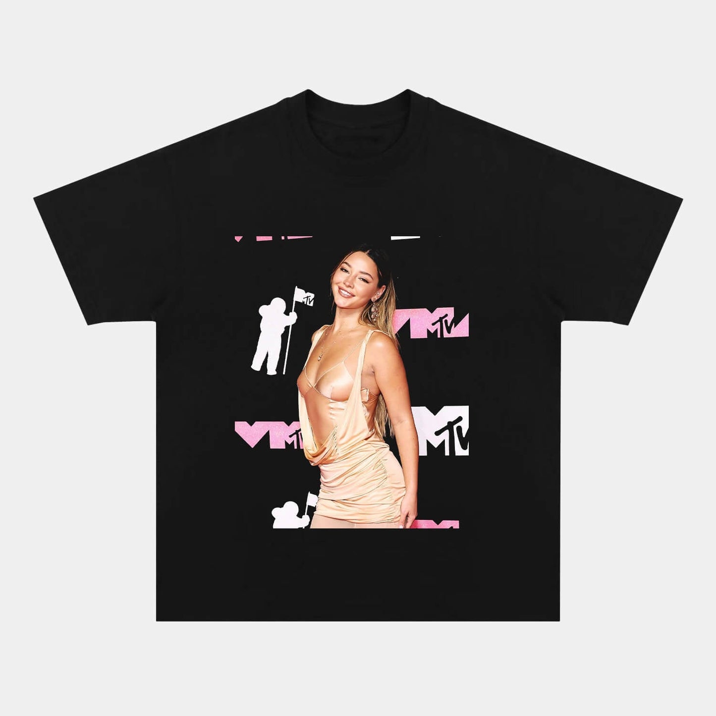 MADELYN CLINE S1 TEE Style001