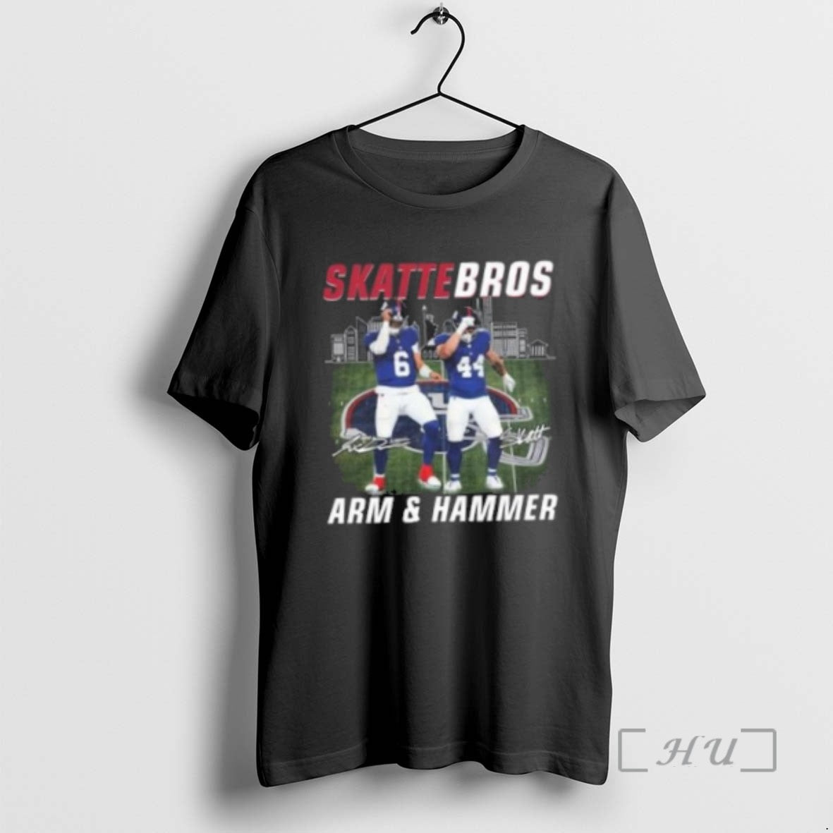 Officials New York Giants Jaxson Dart And Cam Skattebo Skettebros Arm Hammer Signatures 2025 - clothing by TeeHivey.com