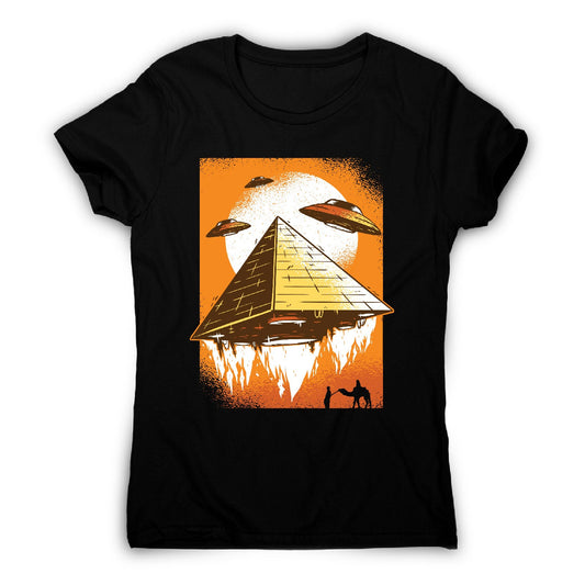 Pyramid ufo - funny ufo women's t-shirt