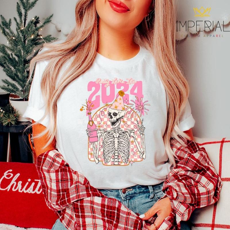 Party Like It's 2024 T-Shirt, New Years Eve Sweatshirt, NYE Sweatshirt, 2024 Sweatshirt