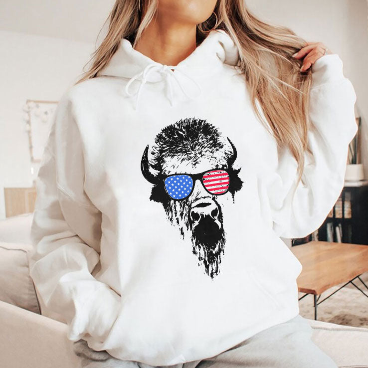 Patriotic Buffalo USA Flag American Red White Blue Sunglasses T Shirt