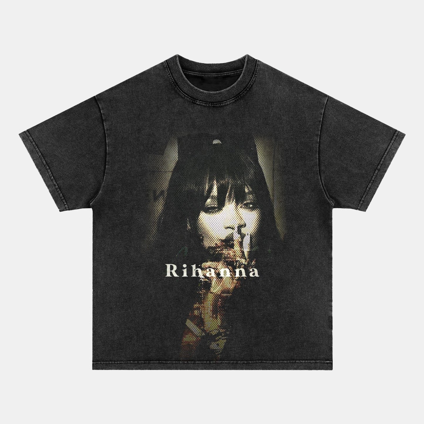 RIHANNA TEE1
