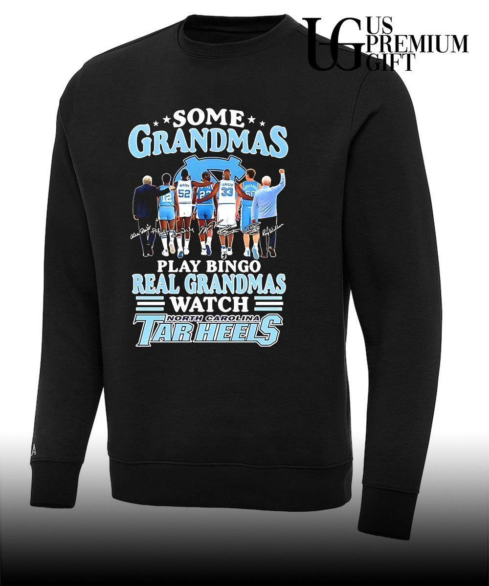Some Grandmas play bingo real grandmas watch North Carolina Tar Heels signature shirt