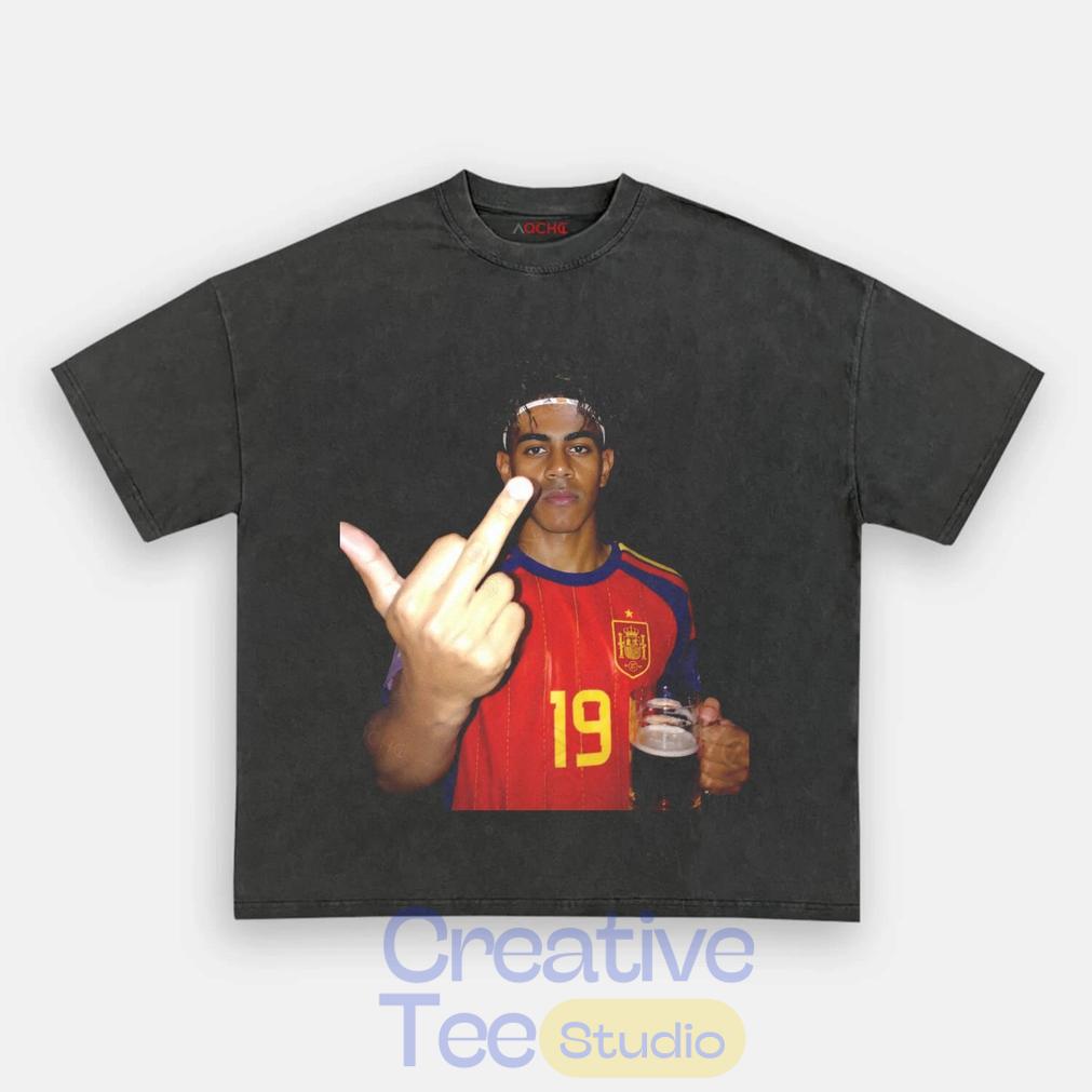 Spain Football Lamine Yamal Drunk Middle Finger T-Shirt