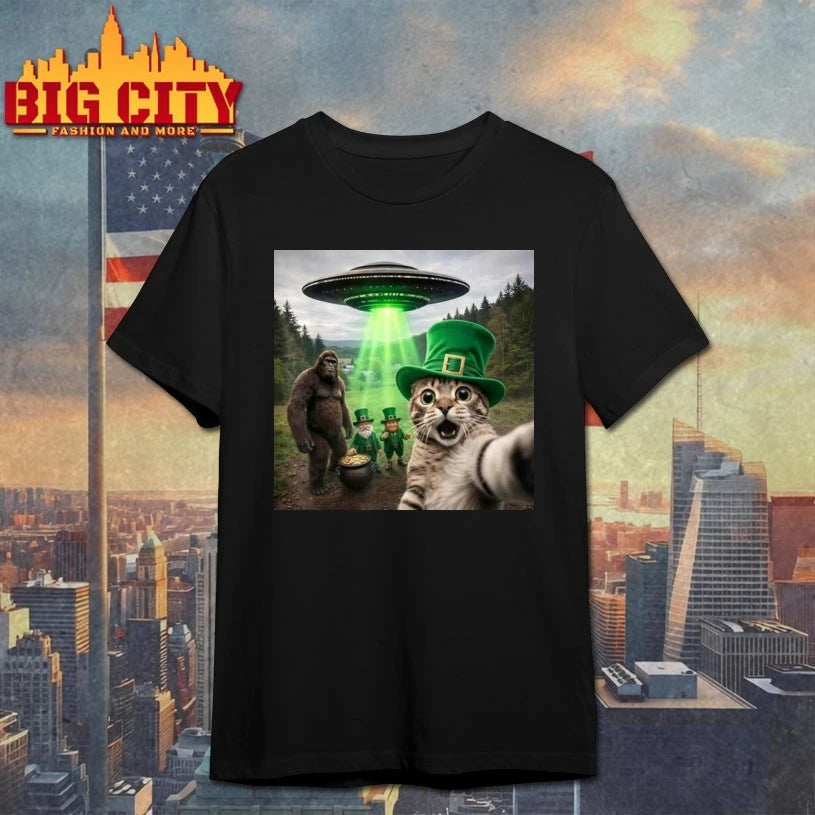 St. Patrick’s Day Funny Cat Selfie T-shirt