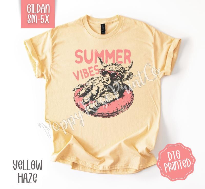 Summer Vibes Cow Gildan Shirt, Cute Beach Tshirt, Trendy Women's Tee, Gift for Her