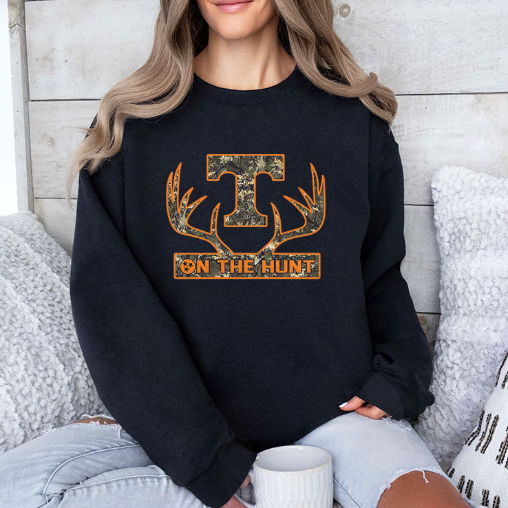 Tennessee Volunteers Baseball On The Hunt T Shirt