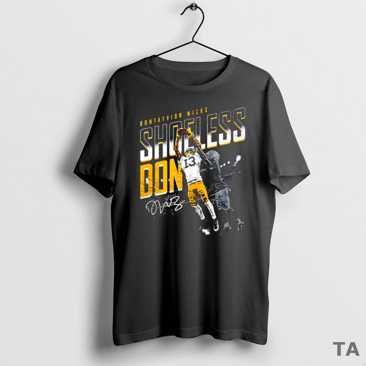 Top Dontayvion Wicks Green Bay Packers Shoeless Catch Signature T Shirt Sweater - clothing by TeeHivey.com