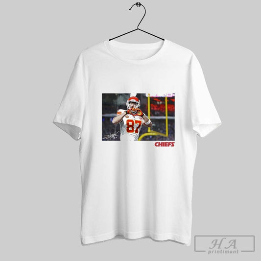Travis Kelce Kansas City Chiefs Heart Hands T Shirts