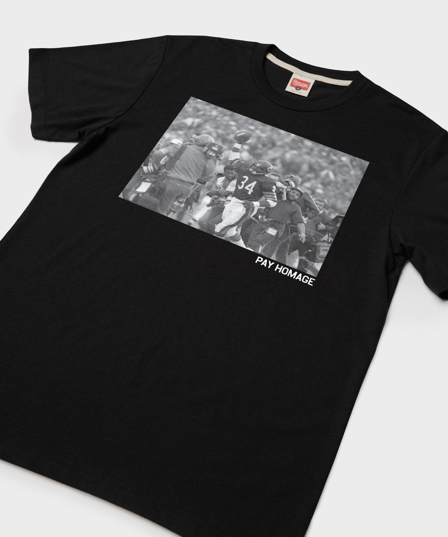 Walter Payton Pay Homage