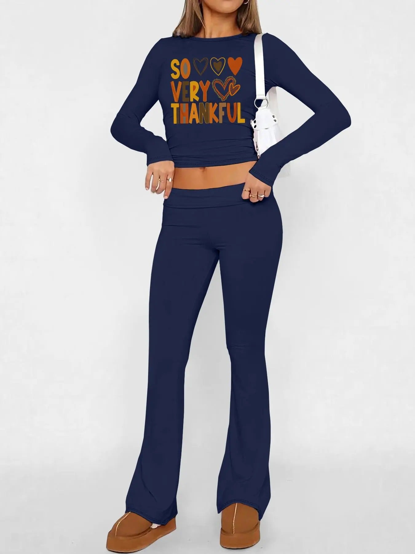 Women's Letter Print Round Neck Crop Tee & Flare Leg Pants Set, Casual Fashion Cozy Long Sleeve Top & Bell Bottom Trousers for Daily Outdoor Wear, Women's Clothing for Fallstyle{n002}4