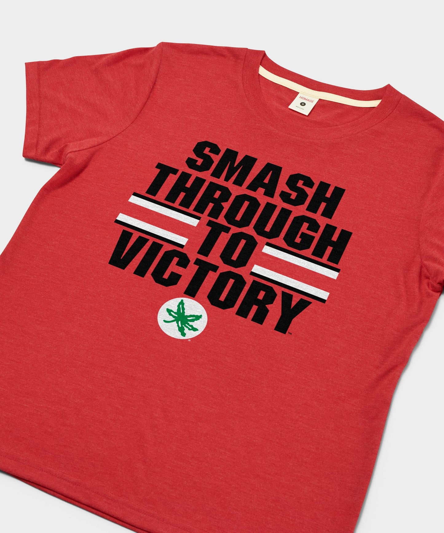 Women's Smash Through To Victory
