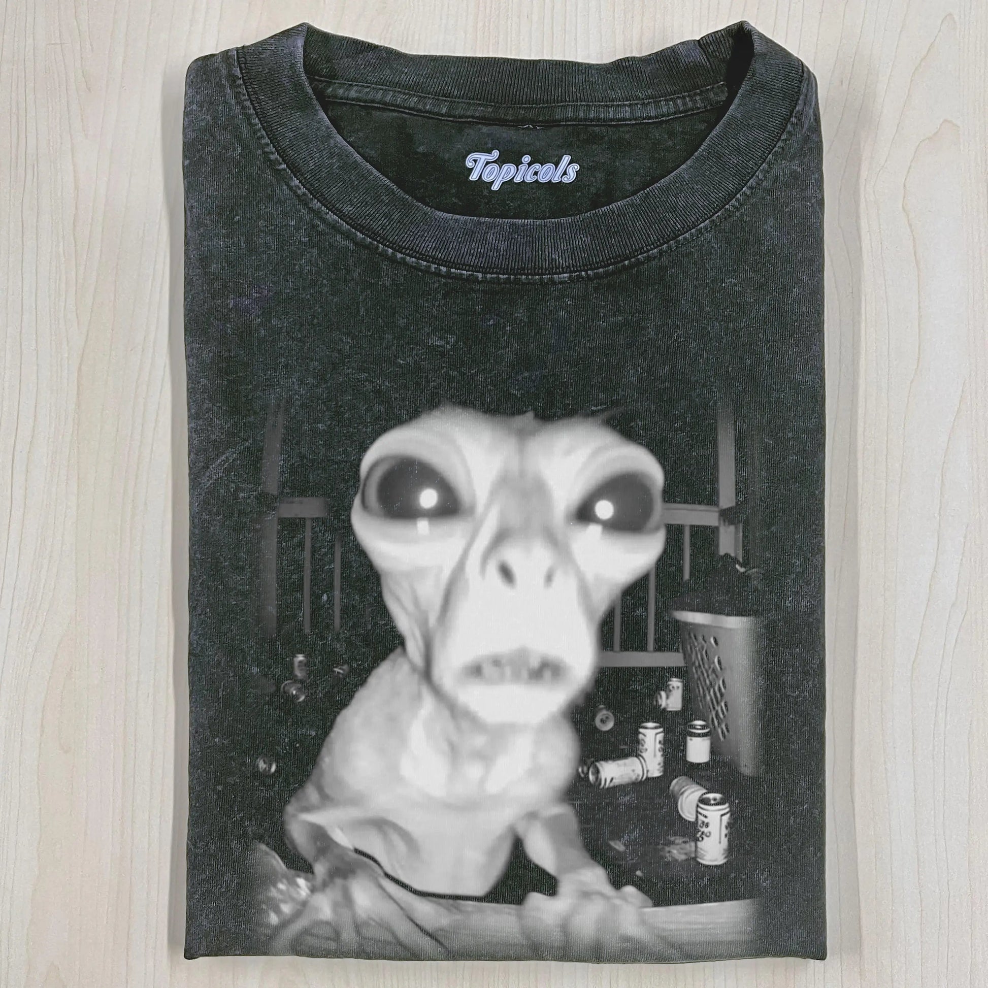 EXTRATERRESTRIAL T-SHIRT - clothing by TeeHivey.com (Image 1)