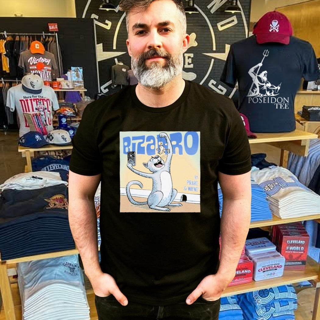 Bizarro Cat And Mouse By Piraro & Wayno T-shirt