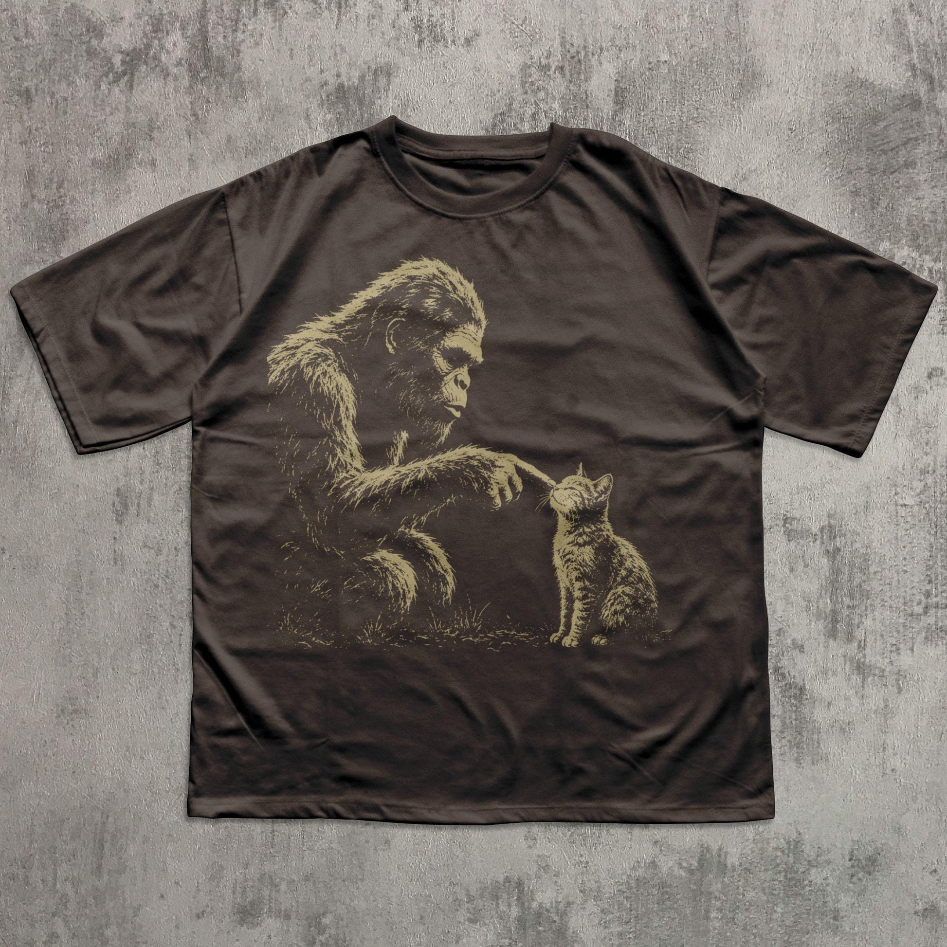 Bigfoot Booping Ca Sasquatch Cat Lover Tee Bigfoot Kitten Cryptid Lover Comfort Colors Tee (4)