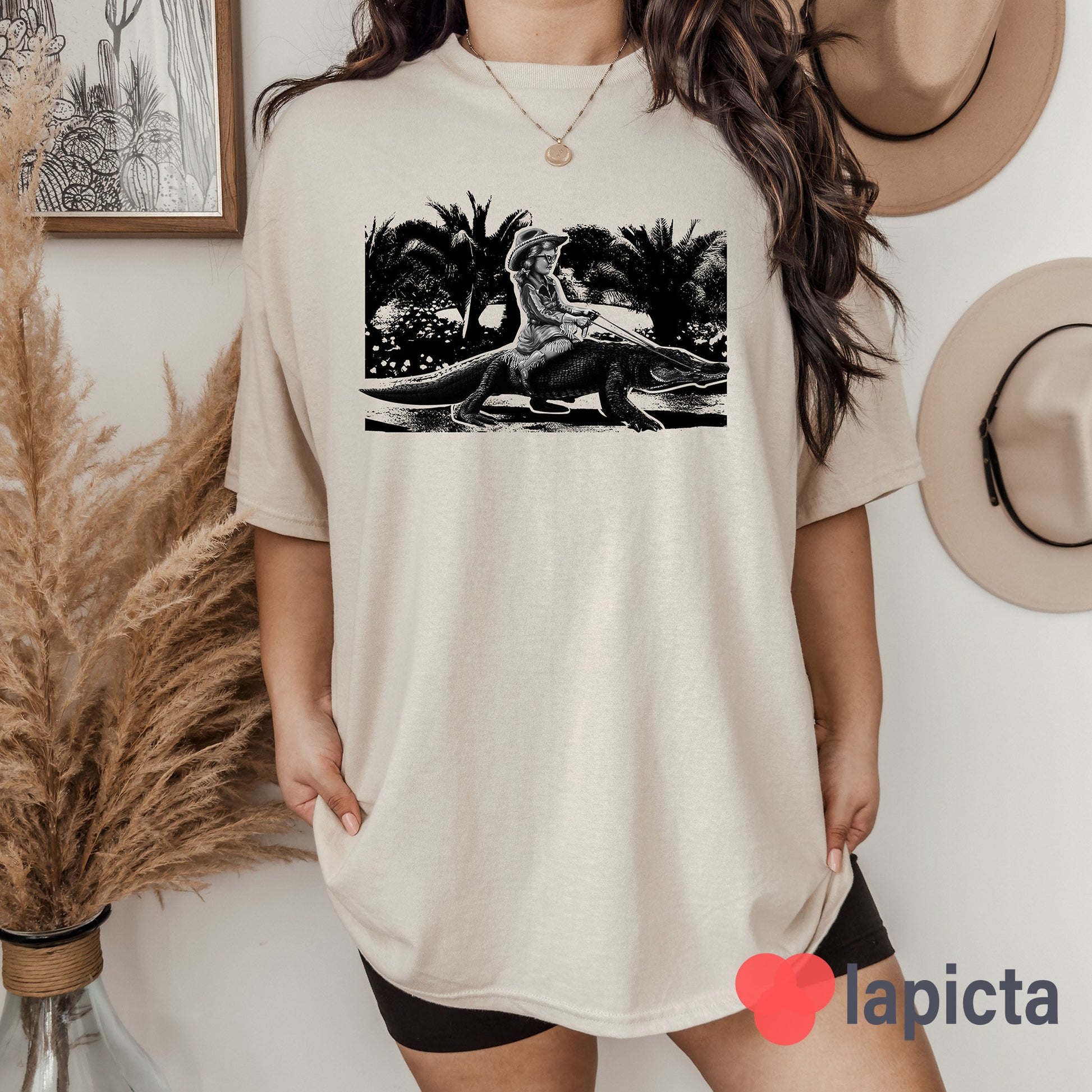 Girl Riding Alligator Alligator Crocodile Alligator Unisex T-shirt, Sweatshirt, Hoodie (1)