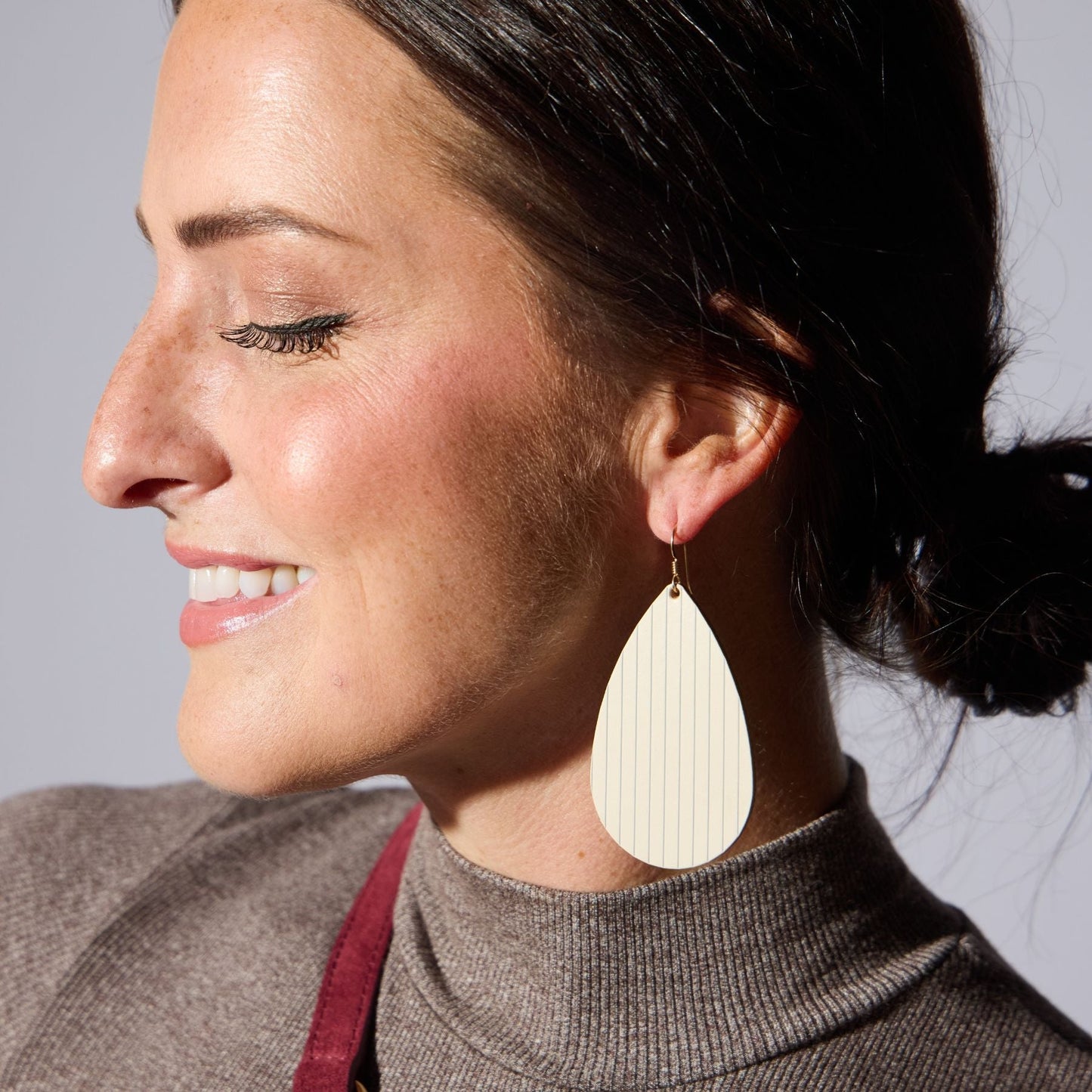 Ecru Pinstripe Teardrops