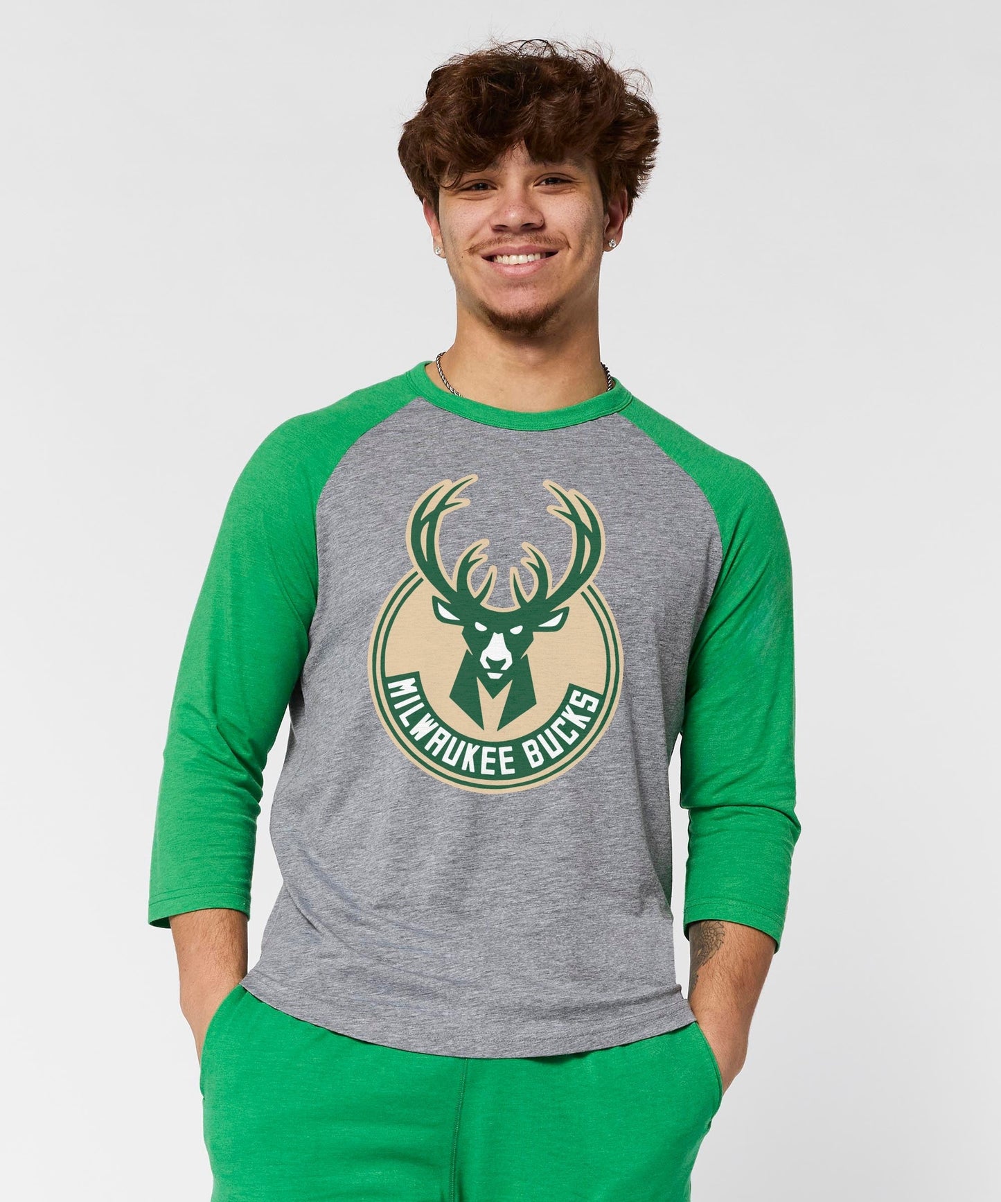 Milwaukee Bucks Logo Raglan