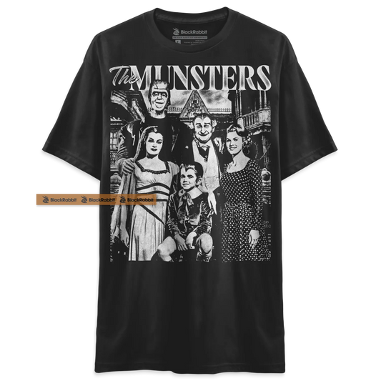 The Munsters Family Portrait Unisex Classic T-Shirt