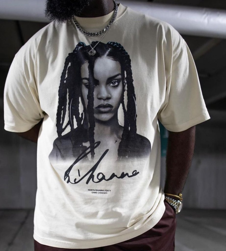RIHANNA TEE Style010