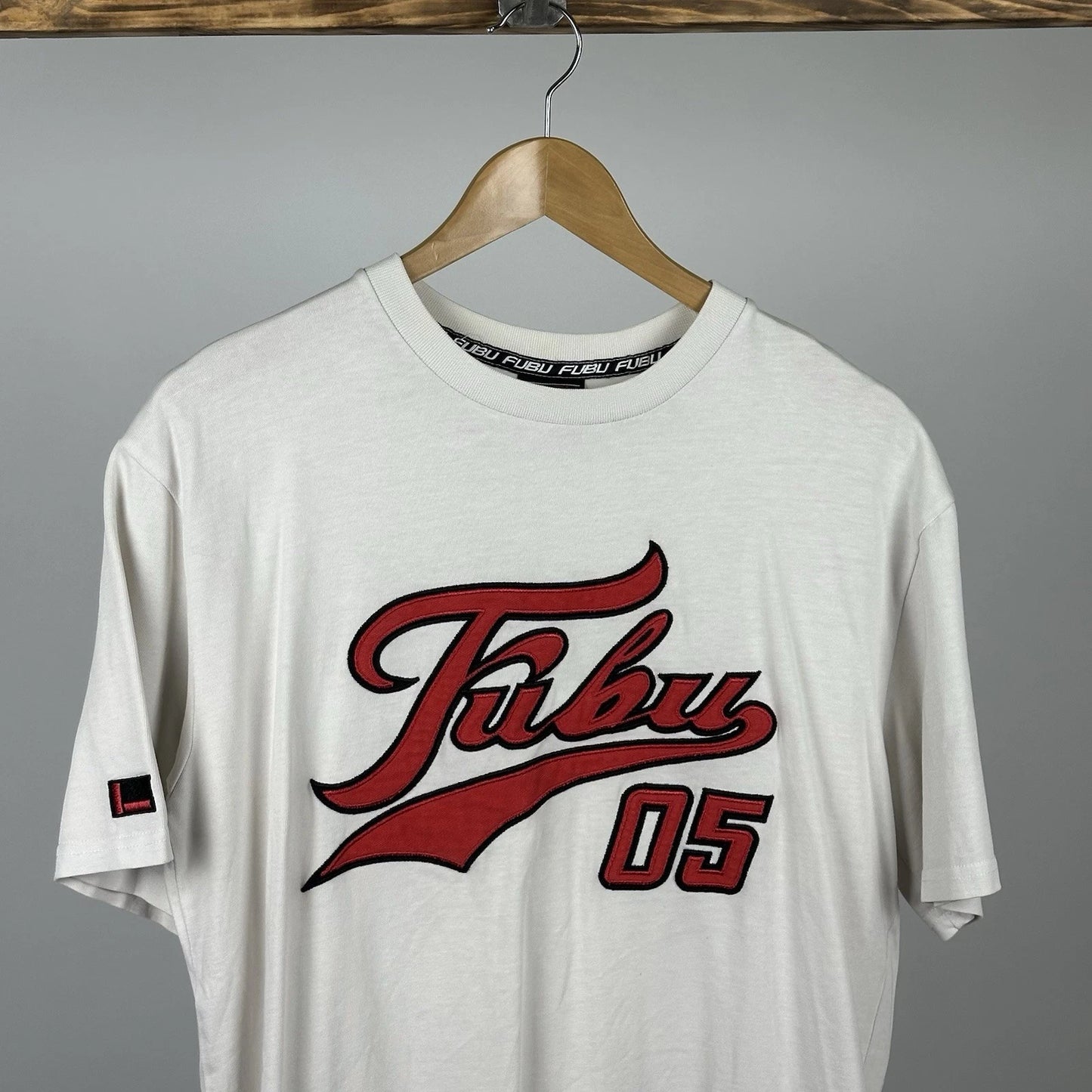 Y2K Vintage Fubu Oversized Streetwear Rap White T-Shirt Size S