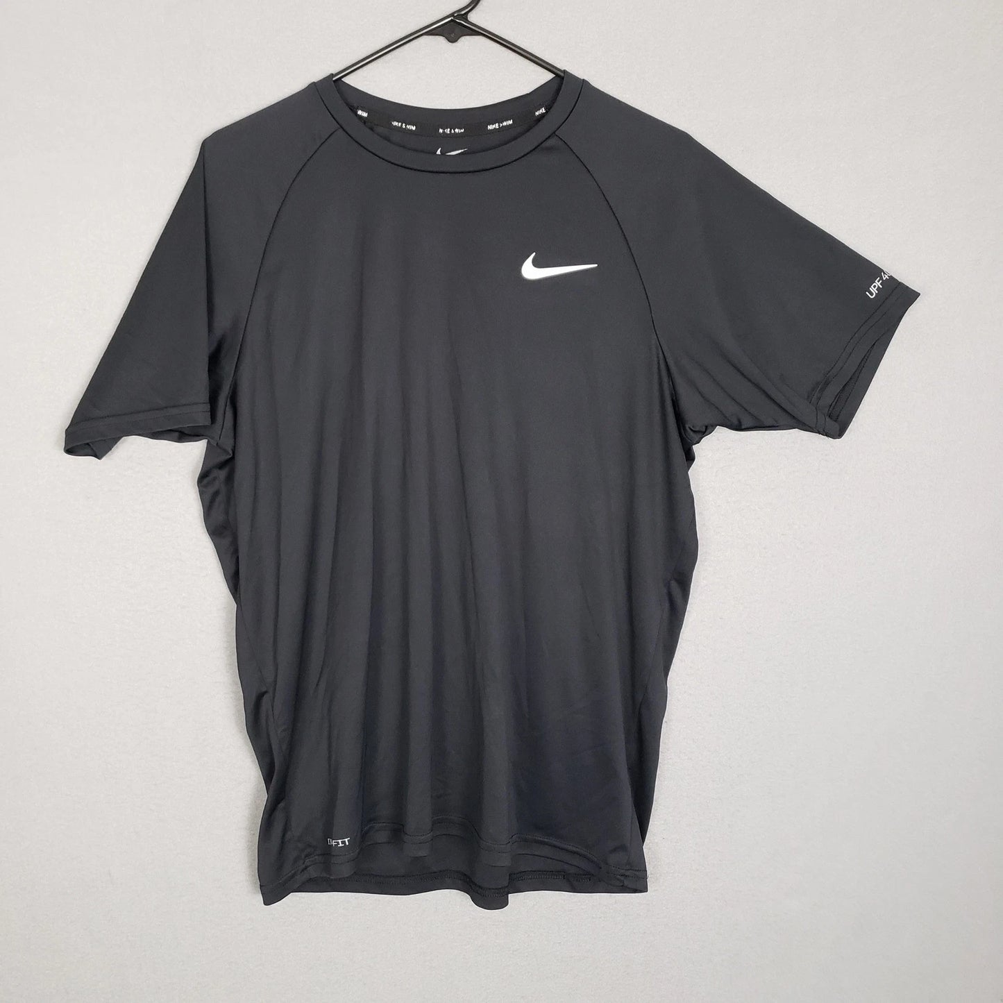 Nike Dri-Fit Basic Tee Shirt Black White Swoosh Minimalist Gym Workout Size M