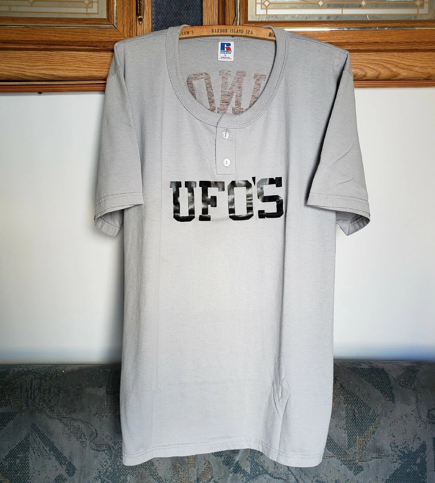 Vtg 90s Russell Athletic Button T-Shirt Mens XL GINOS UFOS Local Jersey #1 USA