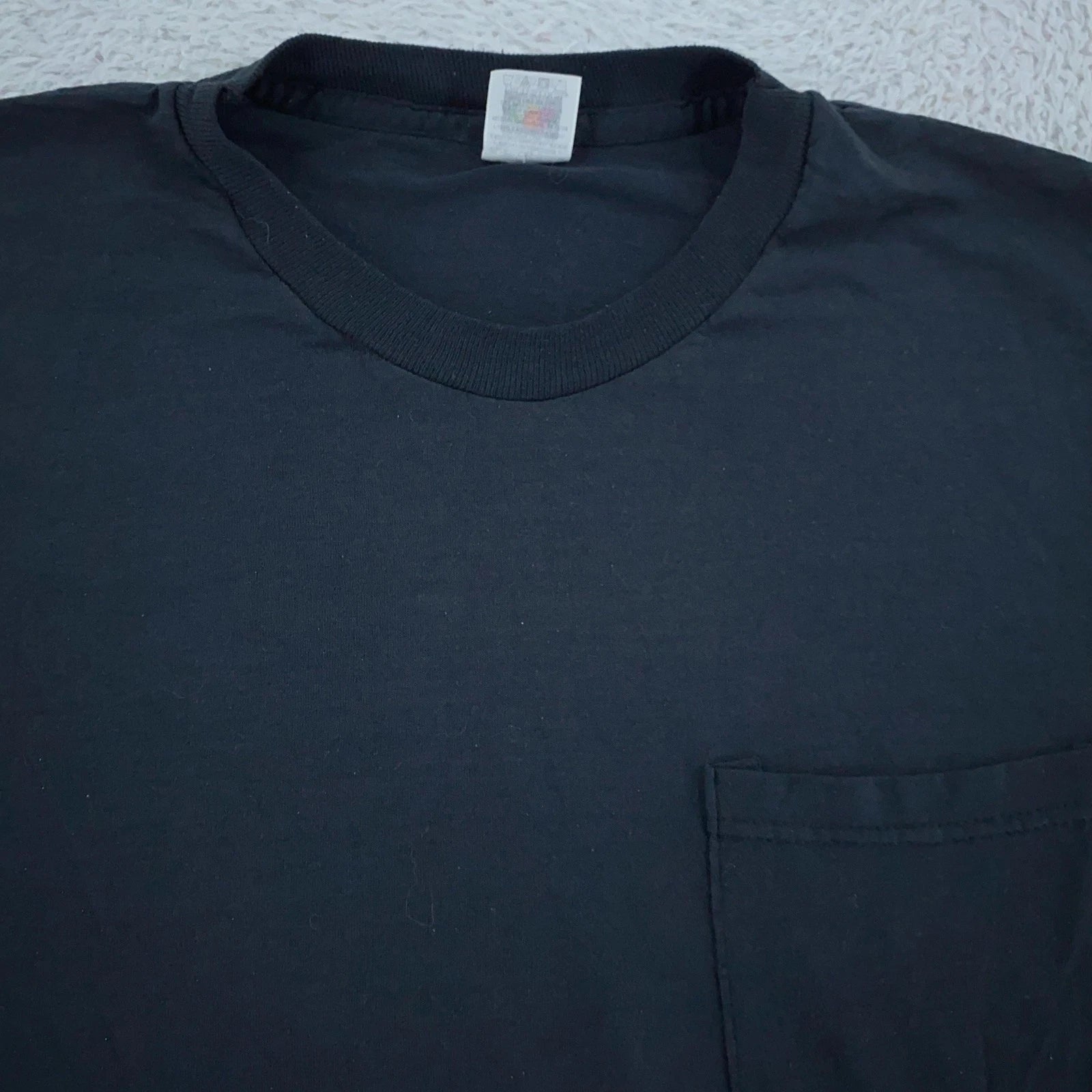 Vintage 90s Blank Black Fruit of the Loom Pocket Shirt Mens Small/Medium Tee