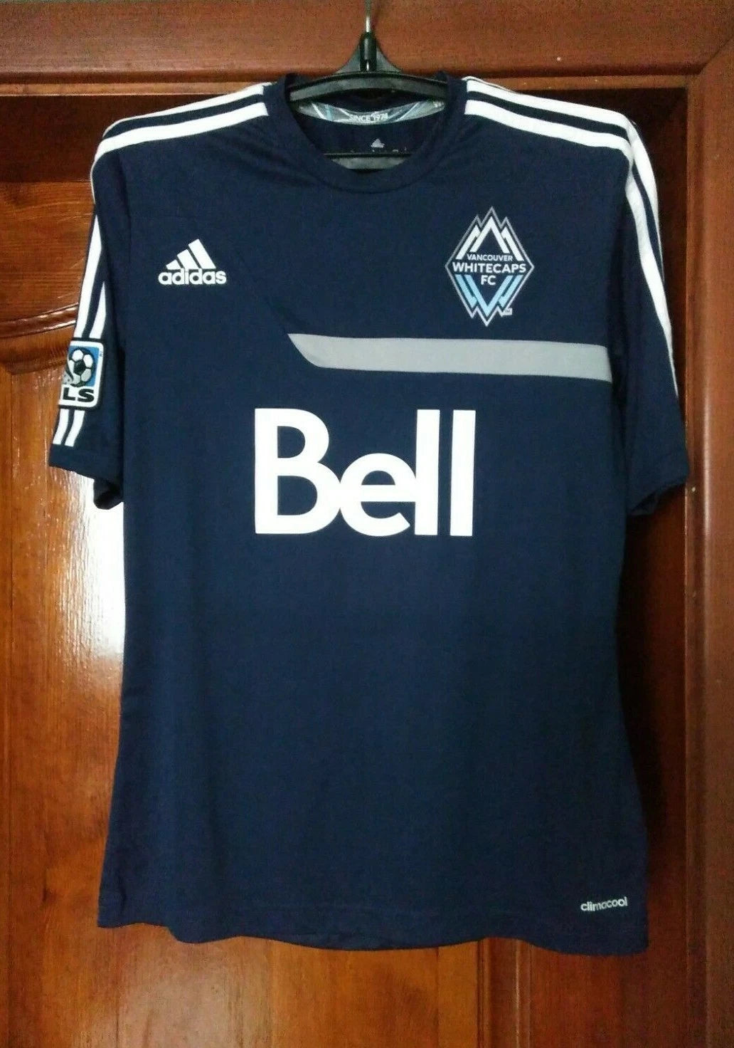 Vancouver Whitecaps 2013 football shirt Jersey Adidas size S