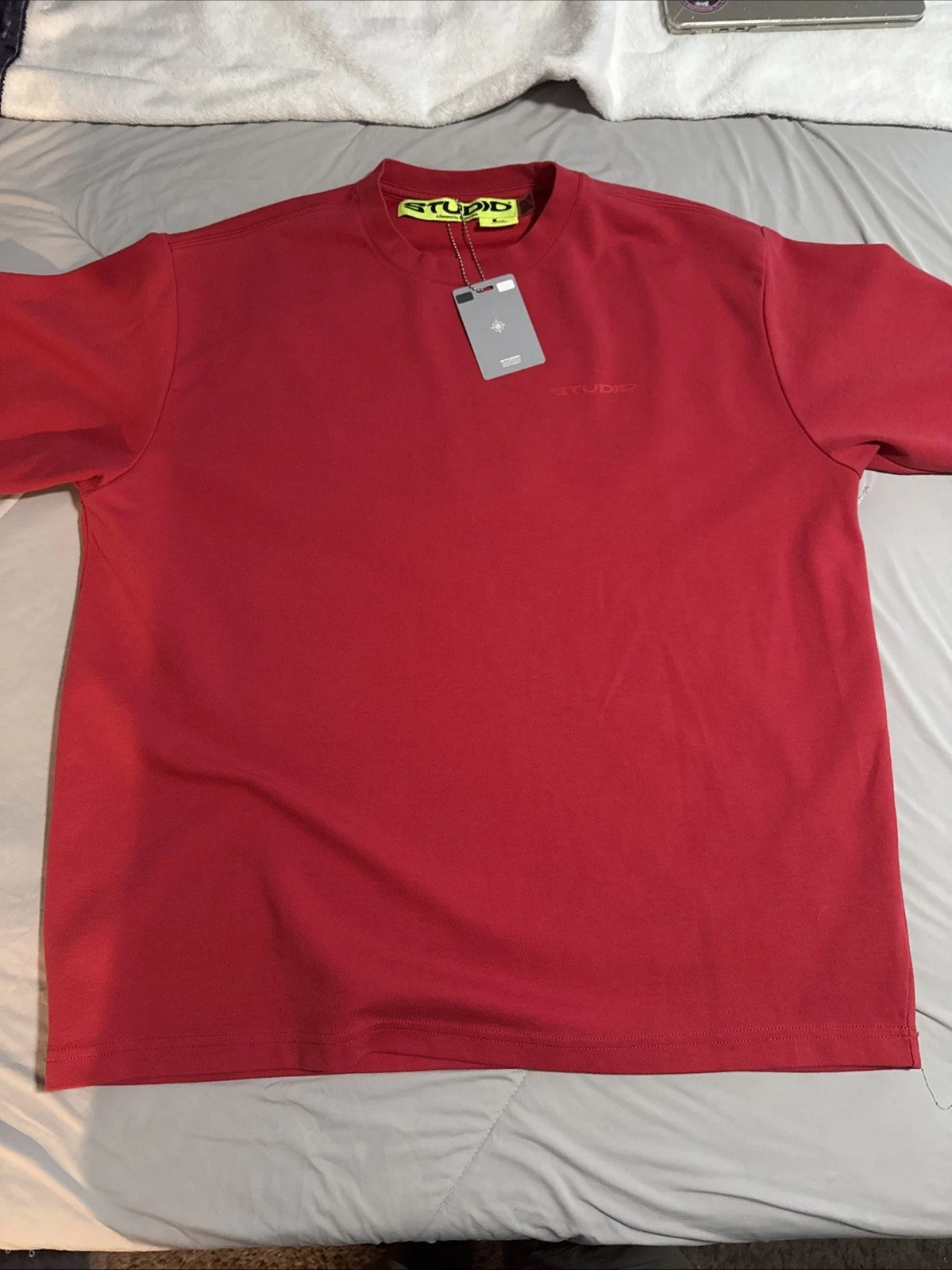 STUDIO Suervsn Red T-Shirt Men’s Large New With Tags Minimal Logo Streetwear Tee