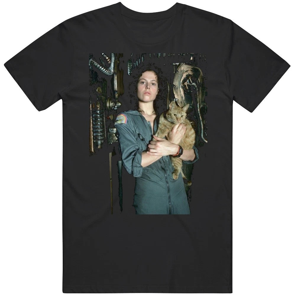 Cult Classic Movie Alien Sigourney Weaver  Sci Fi Horror Fan Ellen Ripley And Ca