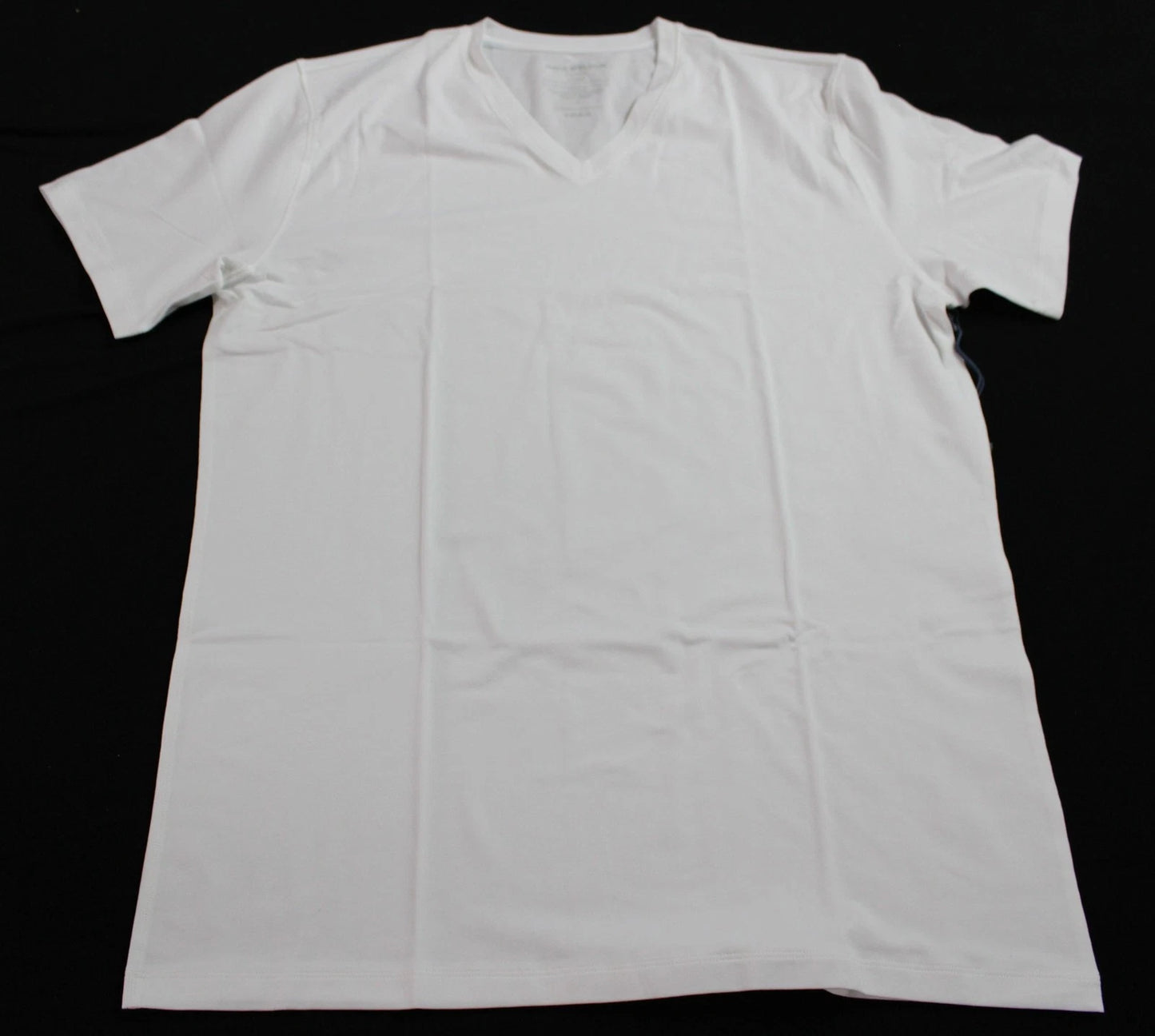 Mack Weldon Men's Solid V Neck Short Sleeve T-Shirt EJ3 Bright White Large NWT