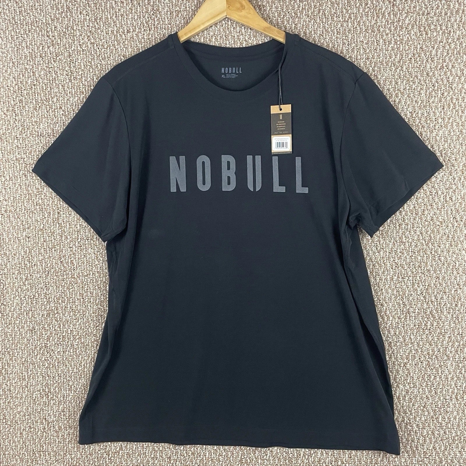 NOBULL T-shirt Mens XL Workout Black Chest Logo Black Performance