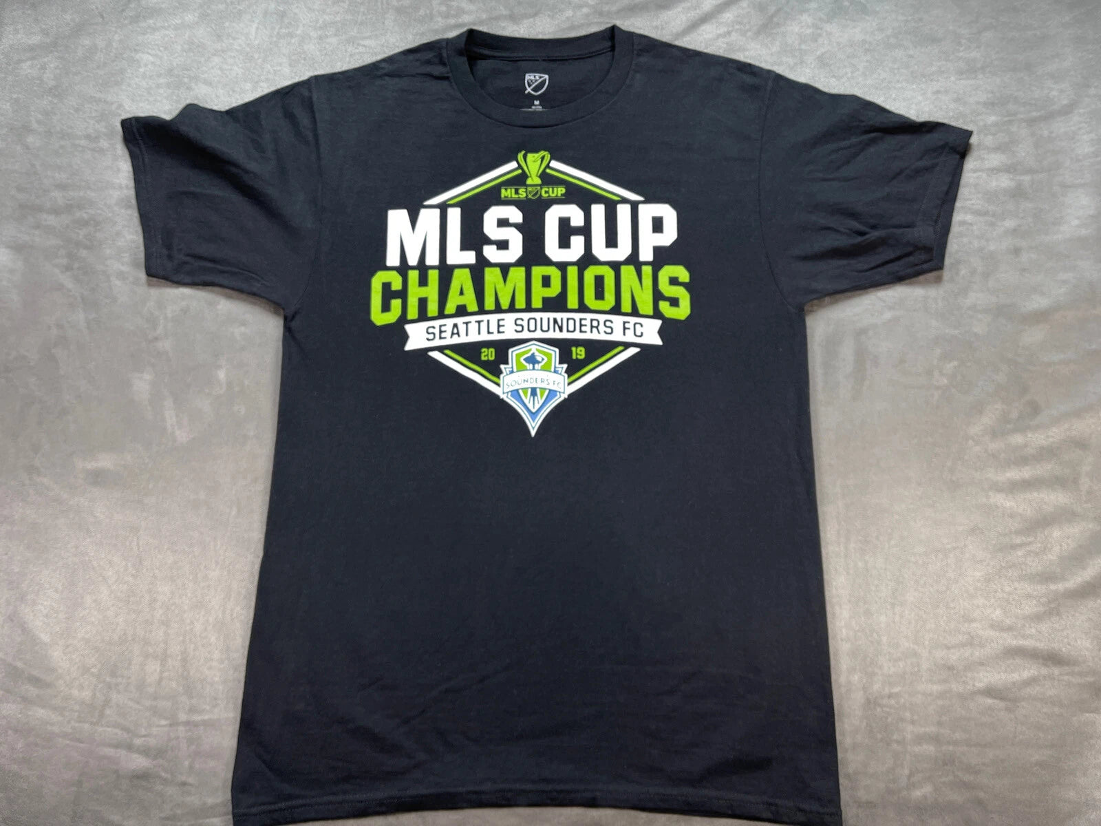 Seattle Sounders FC MLS Cup Champions Black Shirt Med Soccer Futbol PNW 2019 Y2K