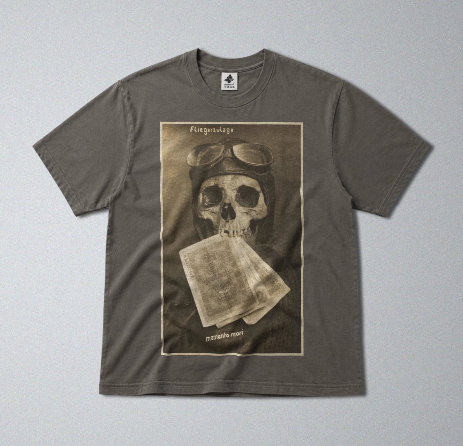 100% Cotton Tee - Regular Fit - Unisex - WW1 Memento Mori Print - Macabre Skull