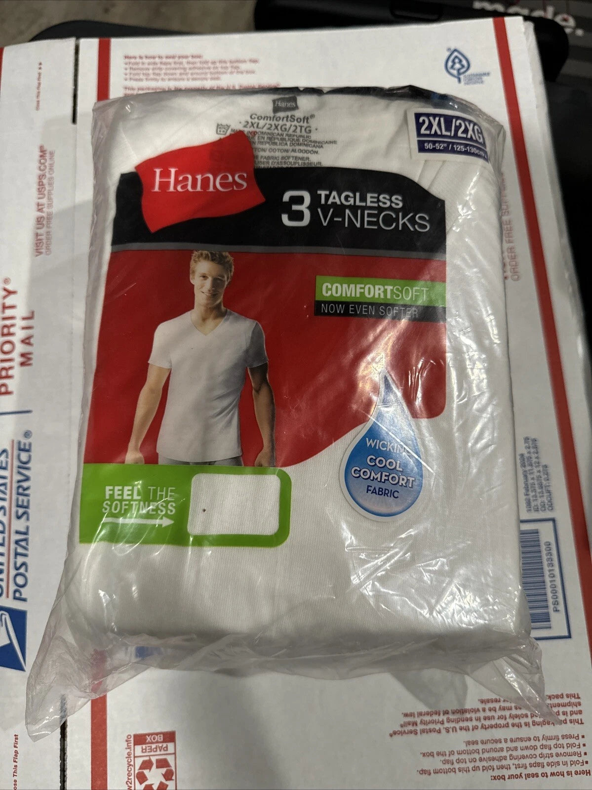 Hanes Comfort Soft Men's White V-Neck Shirts (3 Pack) - Size 2XL
