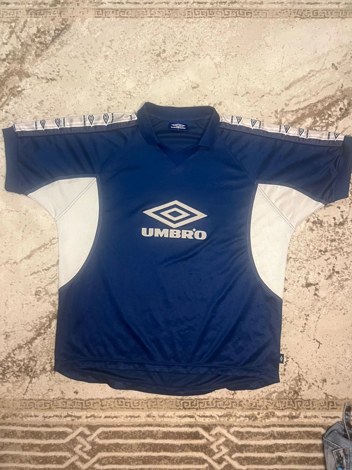 Vintage UMBRO Shirt Blue Y2K Soccer Football Tee Size L Oversized Unisex