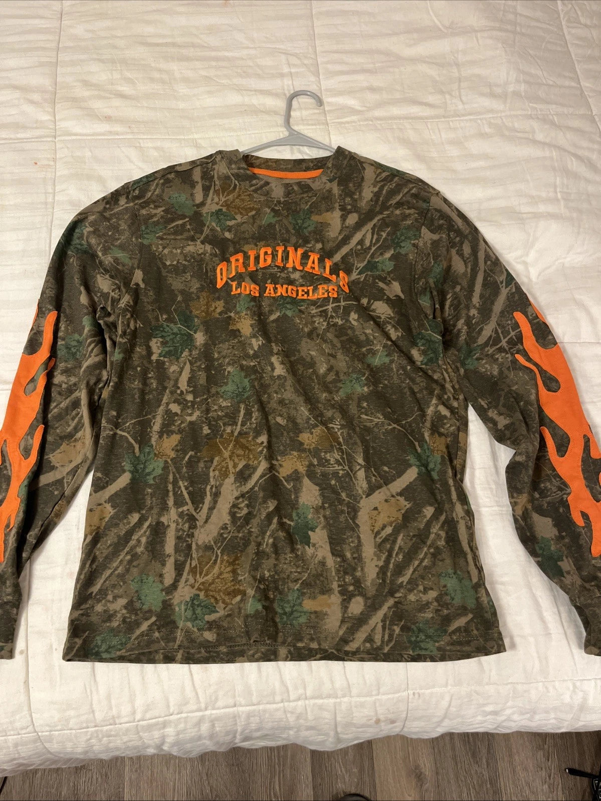 Los Angeles Camo Long Sleeve Shirt Size Medium