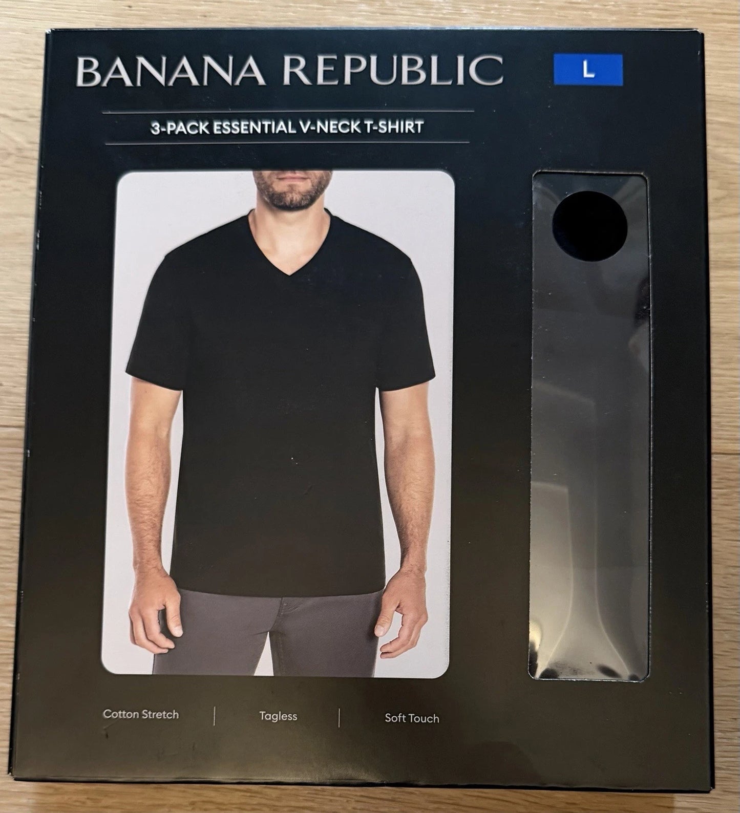 Banana Republic Men's V-Neck Tee 3 pack - Black
