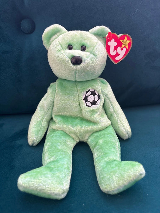 Ty Beanie Baby Kicks the Soccer Bear Push Toy - MWMT - for the soccer fan