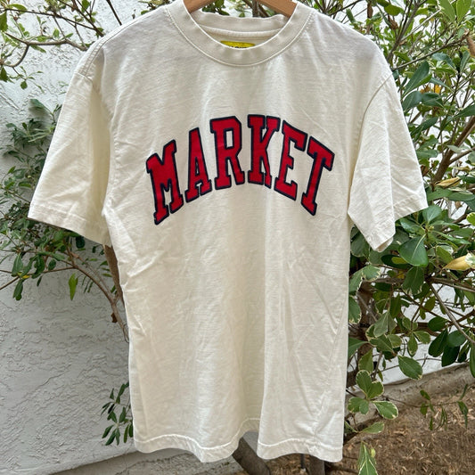 Market “MARKET” Arched Logo Tee Cream Tagged M 20x27