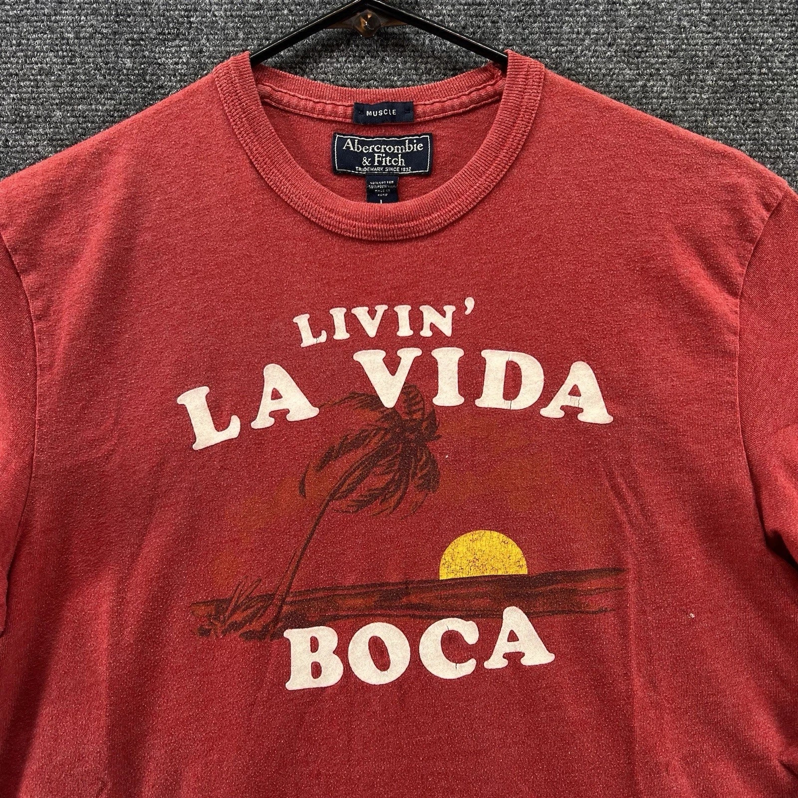 Abercrombie & Fitch Shirt Mens Large Muscle Red Livin La Vida Boca Graphic Tee