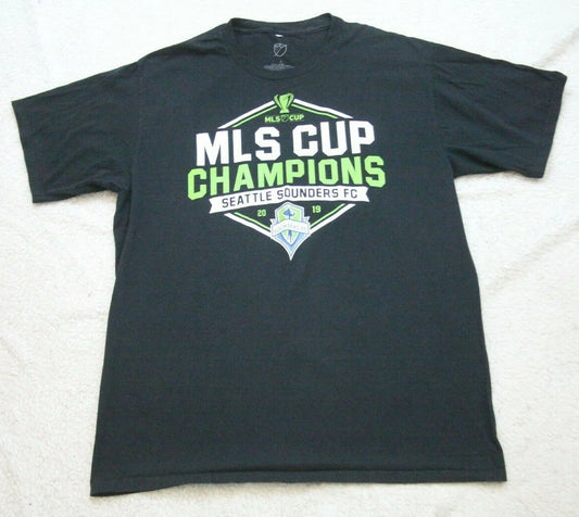MLS Seattle Sounders Black Graphic Crewneck Mans Cotton T-Shirt Top Large AA22