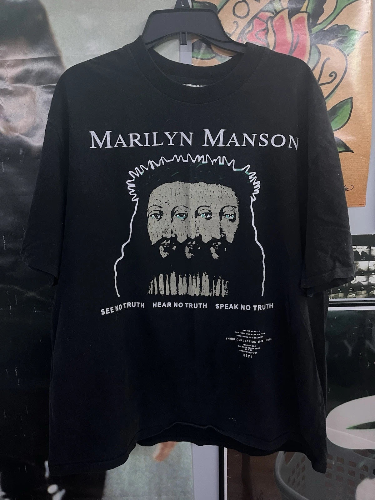 MODERN PRINT Marilyn Manson god Is Nowhere Tshirt Size medium Boxy Fit