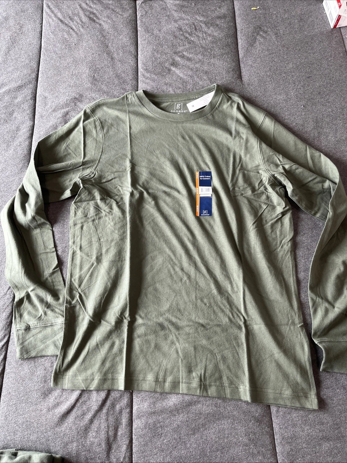BRAND NEW " GEORGE " MEN'S SOLID MILITARY GREEN COTTON  LONG SLEEVE  Medium