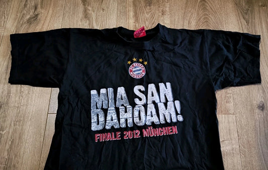 FC Bayern Munich Mia San Dahoam 2012 T-Shirt Adult Medium Black