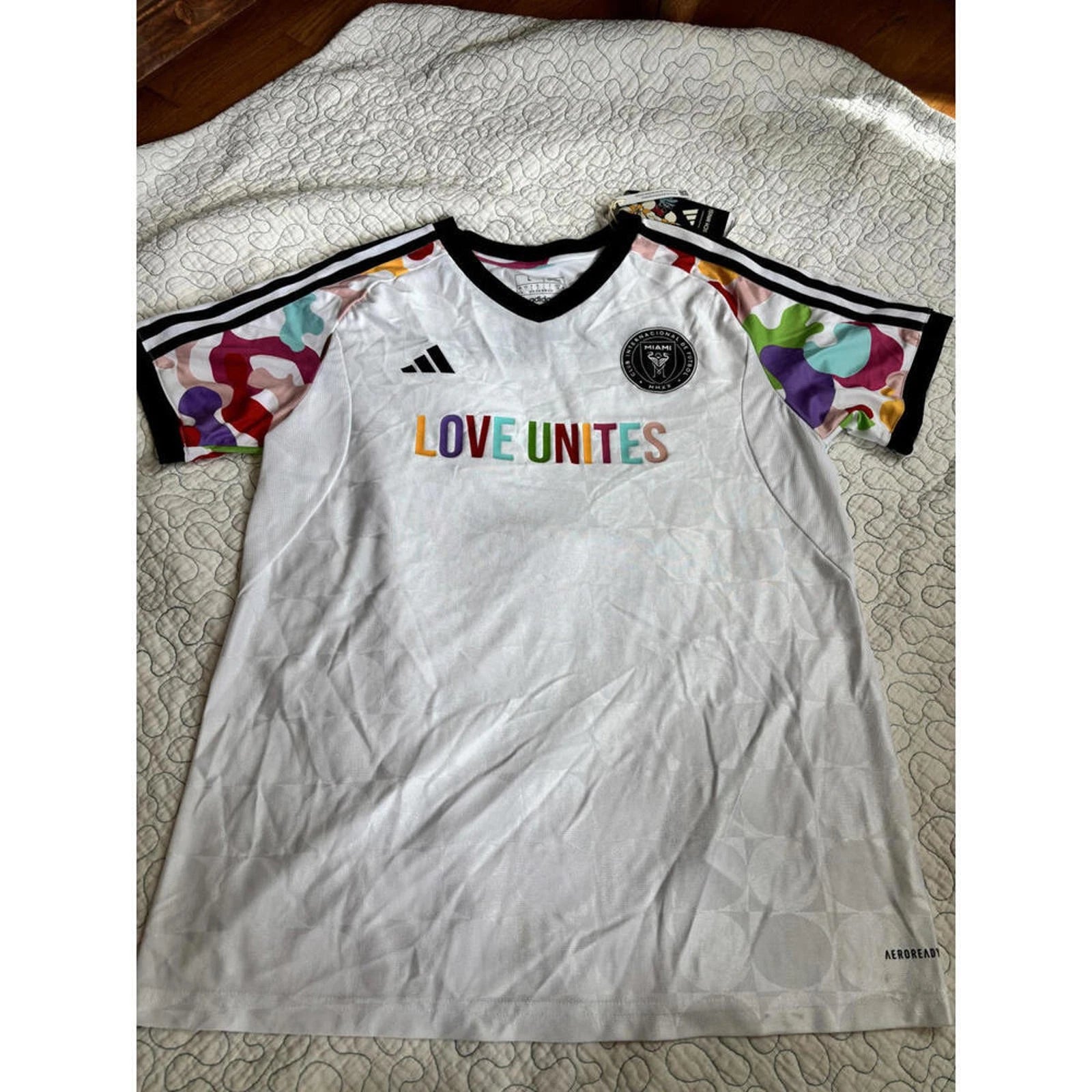 Adidas Miami International Soccer Jersey Love Unites Men's Size‎ Large